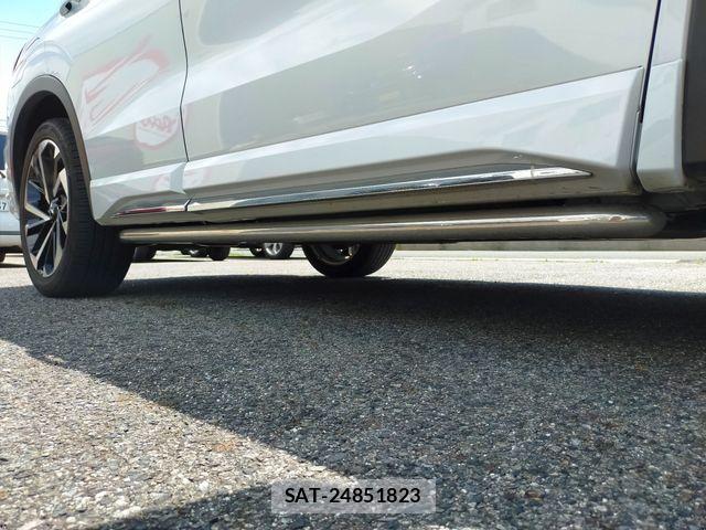 Mitsubishi OUTLANDER PHEV 2023-04 8037521-7