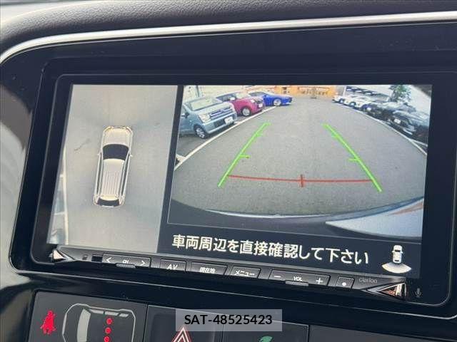 Mitsubishi OUTLANDER PHEV 2015-07 8037526-23