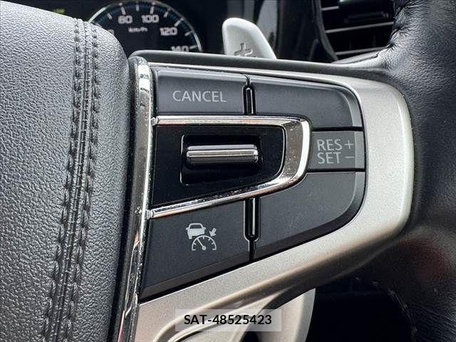 Mitsubishi OUTLANDER PHEV 2015-07 8037526-29