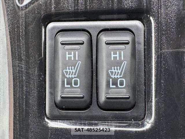 Mitsubishi OUTLANDER PHEV 2015-07 8037526-5