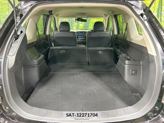 Mitsubishi OUTLANDER PHEV 2016-03 8075077-9