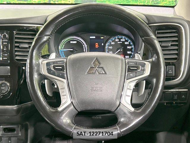 Mitsubishi OUTLANDER PHEV 2016-03 8075077-10