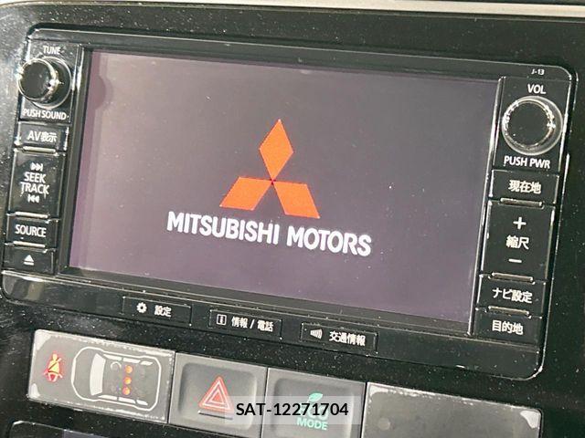 Mitsubishi OUTLANDER PHEV 2016-03 8075077-3
