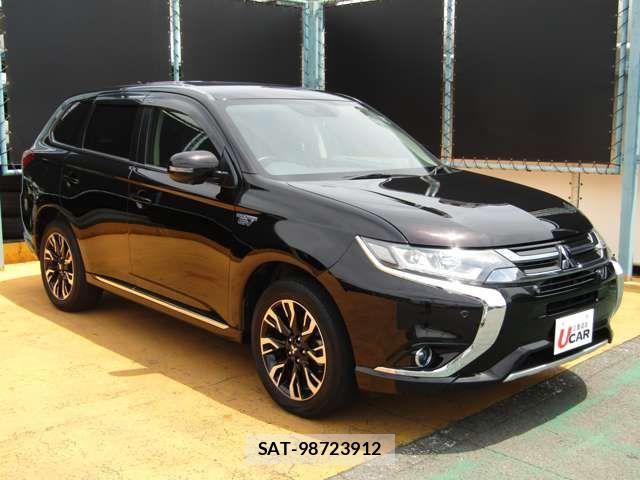 Mitsubishi OUTLANDER PHEV 2015-10 8075080-4