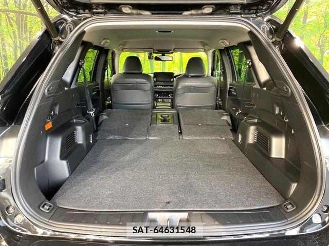 Mitsubishi OUTLANDER PHEV 2022-04 8075075-9