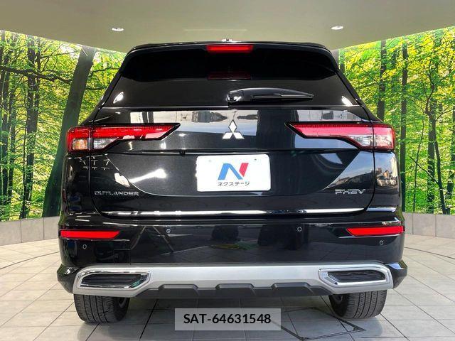 Mitsubishi OUTLANDER PHEV 2022-04 8075075-14