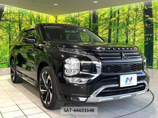 Mitsubishi OUTLANDER PHEV 2022-04 8075075-15