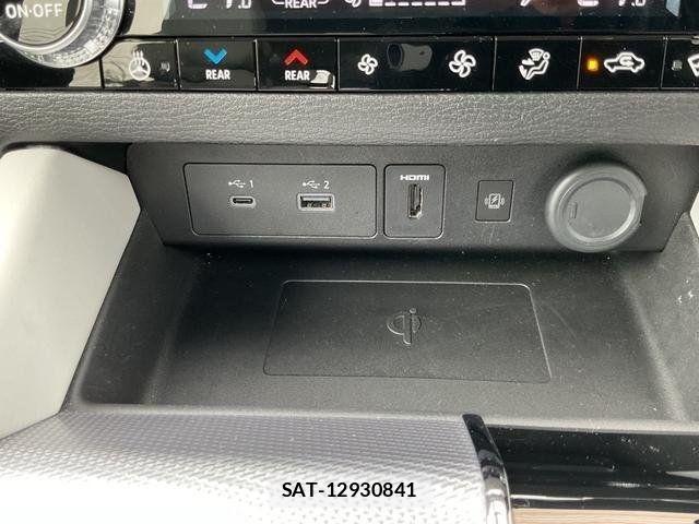 Mitsubishi OUTLANDER PHEV 2024-05 8075072-18