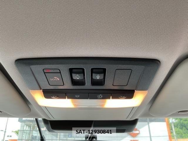 Mitsubishi OUTLANDER PHEV 2024-05 8075072-22