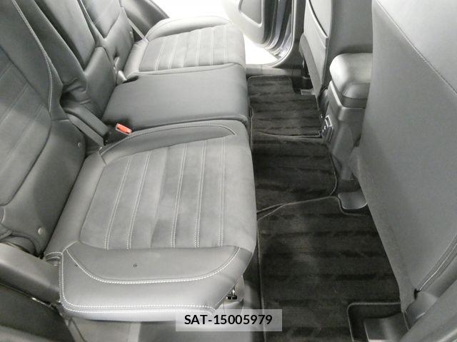 Mitsubishi OUTLANDER PHEV 2017-03 8075078-12