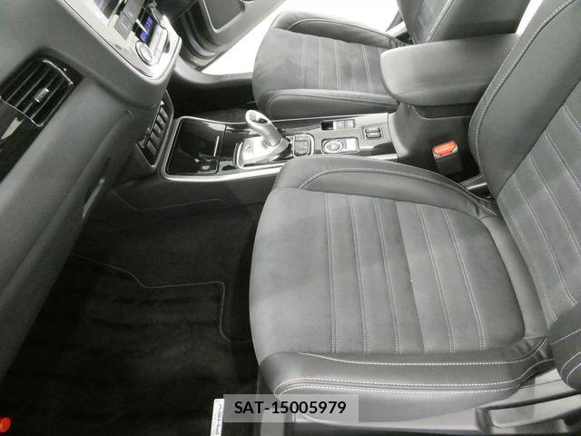 Mitsubishi OUTLANDER PHEV 2017-03 8075078-17