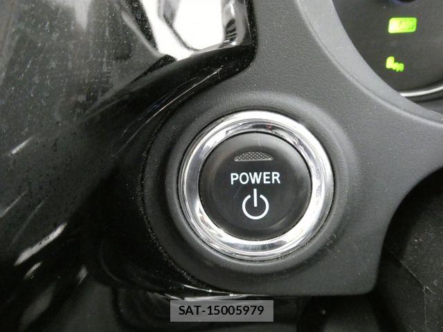 Mitsubishi OUTLANDER PHEV 2017-03 8075078-18