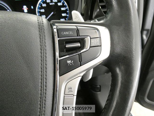 Mitsubishi OUTLANDER PHEV 2017-03 8075078-21
