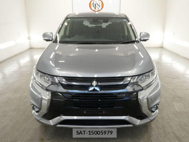 Mitsubishi OUTLANDER PHEV 2017-03 8075078-3