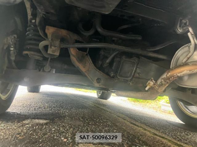 Mitsubishi OUTLANDER PHEV 2015-07 8101122-22