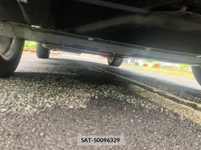 Mitsubishi OUTLANDER PHEV 2015-07 8101122-3