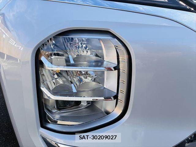 Mitsubishi OUTLANDER PHEV 2022-03 8101115-23