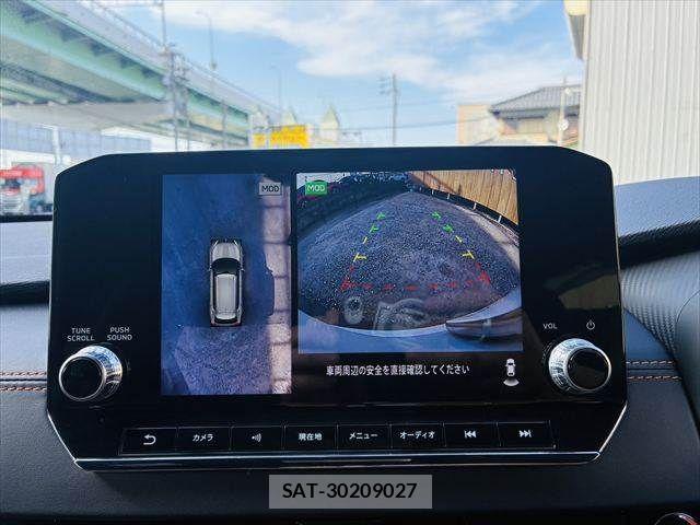 Mitsubishi OUTLANDER PHEV 2022-03 8101115-5