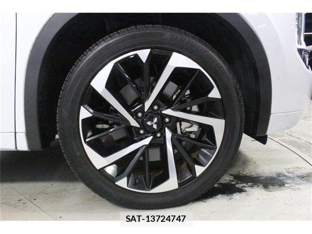 Mitsubishi OUTLANDER PHEV 2022-05 8101109-23