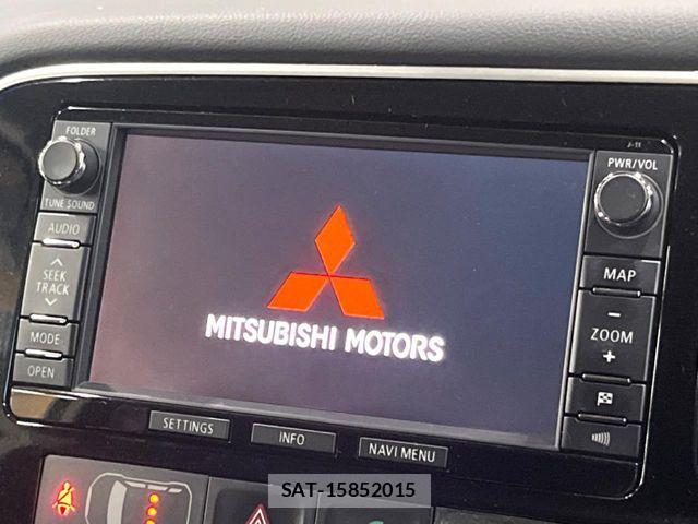 Mitsubishi OUTLANDER PHEV 2014-09 8101121-2