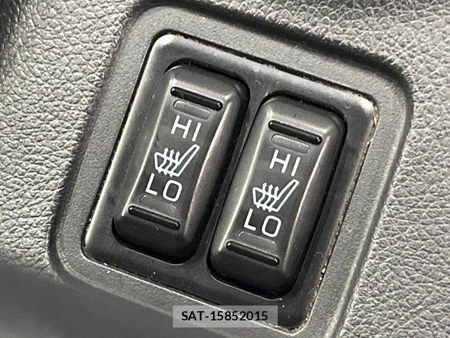 Mitsubishi OUTLANDER PHEV 2014-09 8101121-4