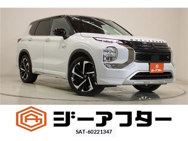Mitsubishi OUTLANDER PHEV 2022-07 8101111-0