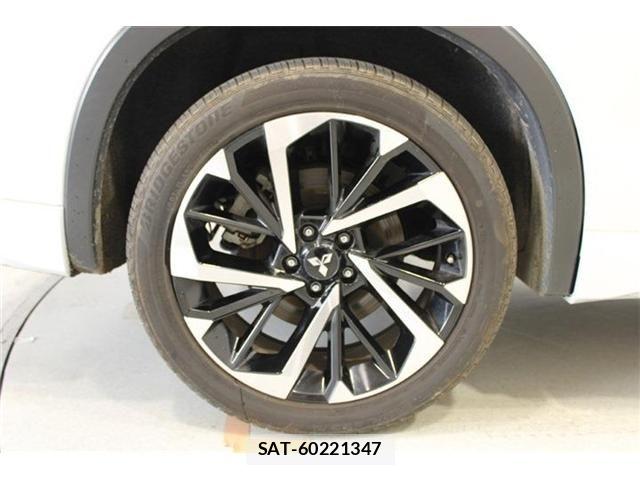 Mitsubishi OUTLANDER PHEV 2022-07 8101111-23