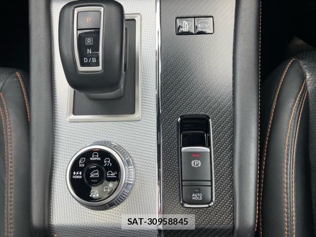 Mitsubishi OUTLANDER PHEV 2022-01 8101117-20