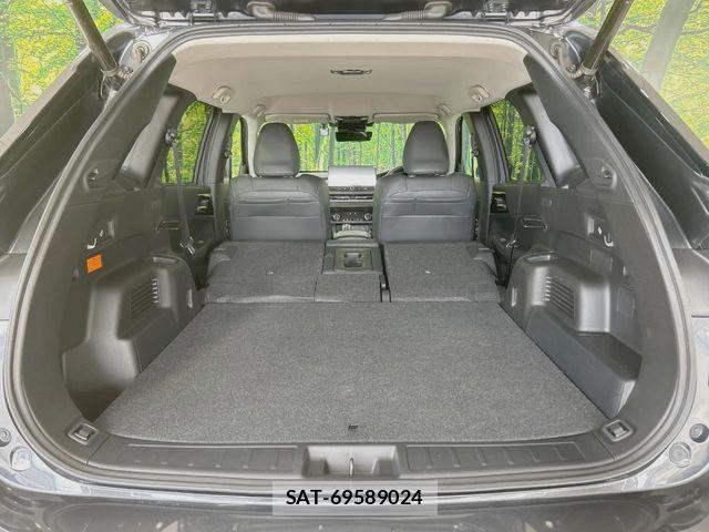 Mitsubishi OUTLANDER PHEV 2024-11 8101105-9