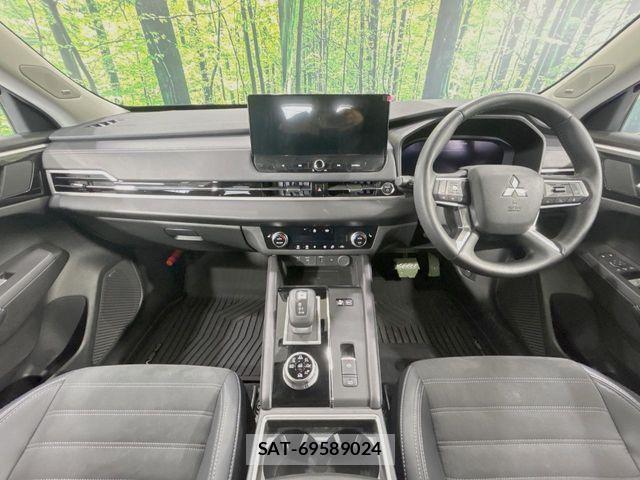 Mitsubishi OUTLANDER PHEV 2024-11 8101105-1