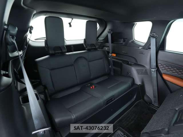 Mitsubishi OUTLANDER PHEV 2022-06 8101107-7