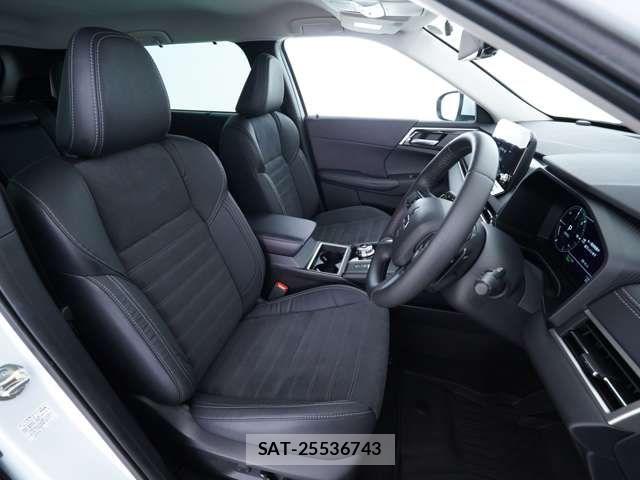 Mitsubishi OUTLANDER PHEV 2023-02 8101112-5