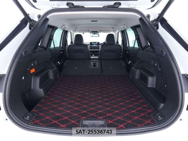 Mitsubishi OUTLANDER PHEV 2023-02 8101112-8