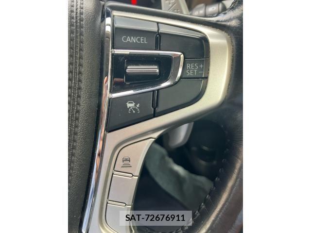 Mitsubishi OUTLANDER PHEV 2018-02 8101120-20