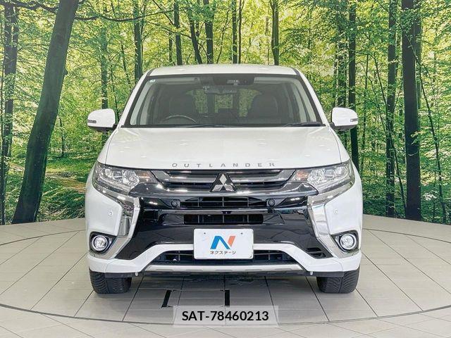 Mitsubishi OUTLANDER PHEV 2017-03 8101119-13