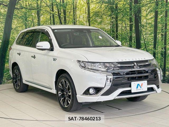 Mitsubishi OUTLANDER PHEV 2017-03 8101119-15