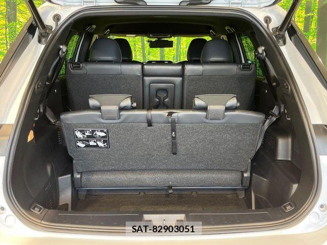Mitsubishi OUTLANDER PHEV 2022-06 8131820-10