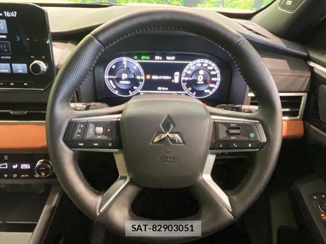 Mitsubishi OUTLANDER PHEV 2022-06 8131820-11