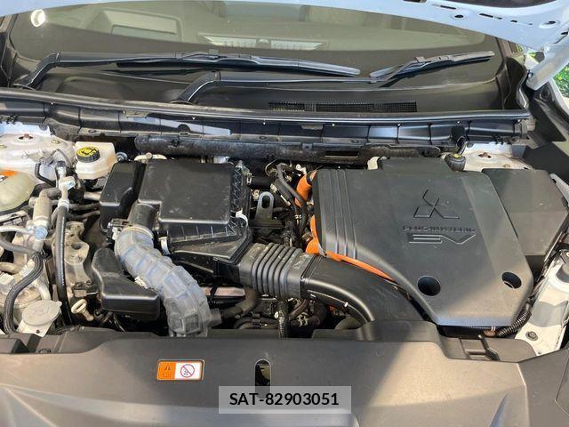 Mitsubishi OUTLANDER PHEV 2022-06 8131820-17