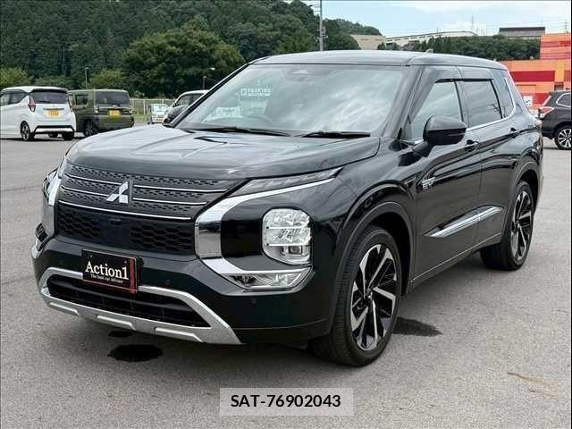 Mitsubishi OUTLANDER PHEV 2022-01 8131822-0