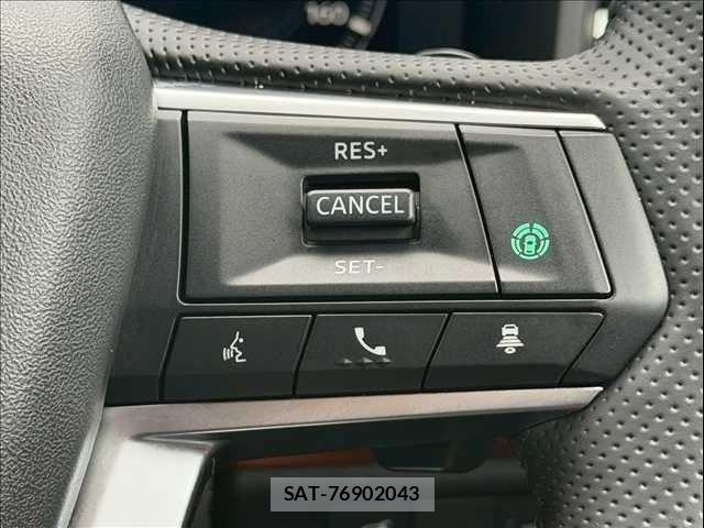 Mitsubishi OUTLANDER PHEV 2022-01 8131822-13