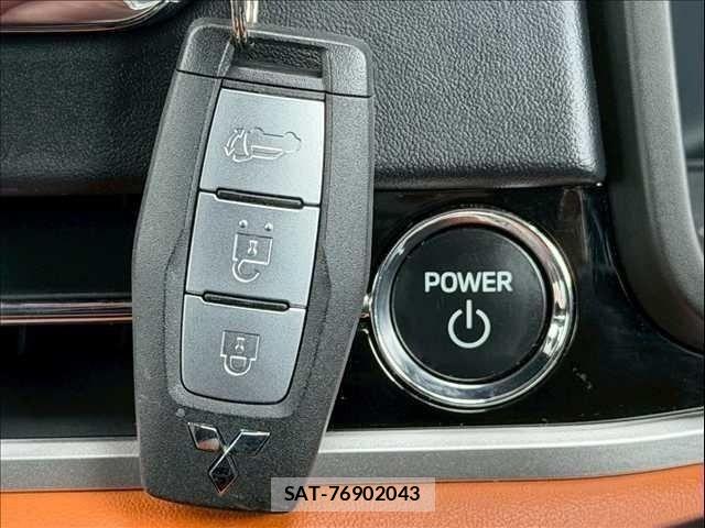 Mitsubishi OUTLANDER PHEV 2022-01 8131822-14