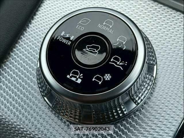 Mitsubishi OUTLANDER PHEV 2022-01 8131822-16