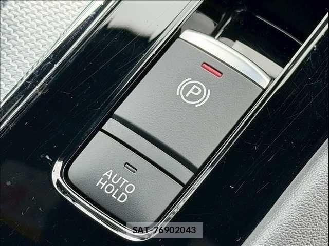 Mitsubishi OUTLANDER PHEV 2022-01 8131822-17