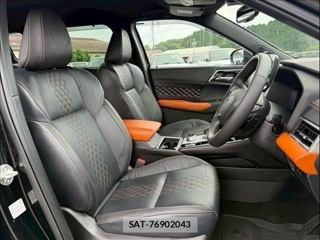 Mitsubishi OUTLANDER PHEV 2022-01 8131822-7