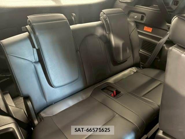 Mitsubishi OUTLANDER PHEV 2023-12 8146393-11