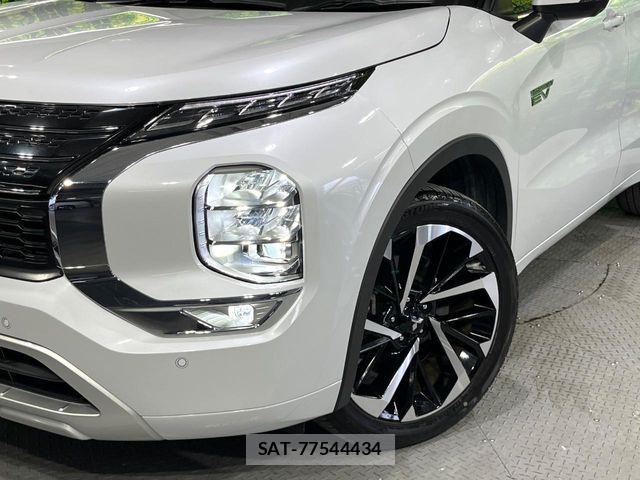 Mitsubishi OUTLANDER PHEV 2022-07 8146396-11