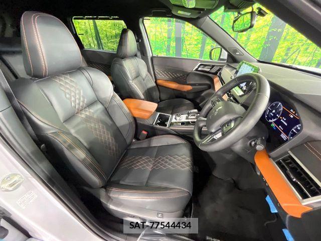 Mitsubishi OUTLANDER PHEV 2022-07 8146396-7