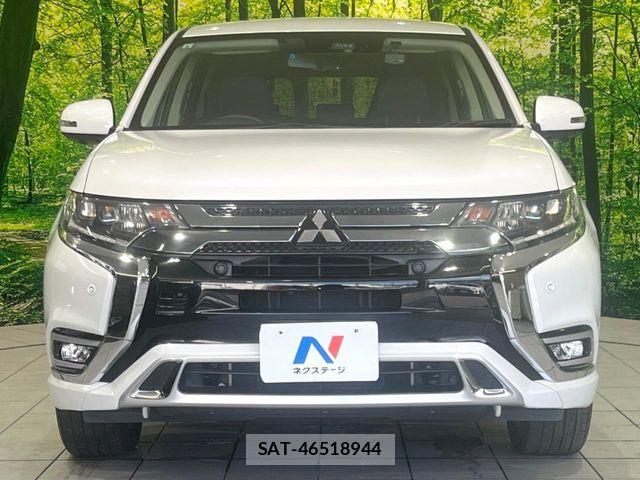 Mitsubishi OUTLANDER PHEV 2019-08 8146397-13
