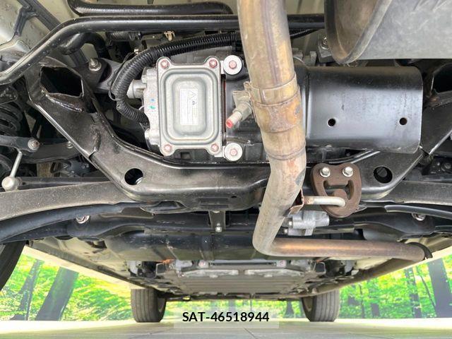 Mitsubishi OUTLANDER PHEV 2019-08 8146397-18